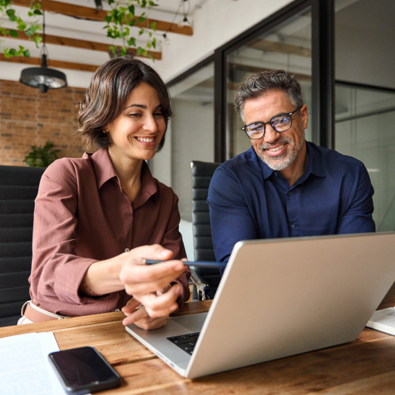 Why Choose Displayr?